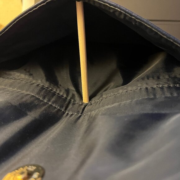 TOMMY HILFGER NAVY IMITATION LEATHER WITH GOLD TONE HARDWARE CROSSBODY/SHOULDER - Picture 4 of 5